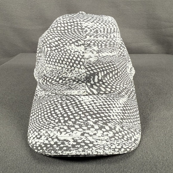 lululemon athletica Accessories - Lululemon Days‎ Shade Water-Repellent Ball Cap Mens Snakeskin Strapback Outdoor